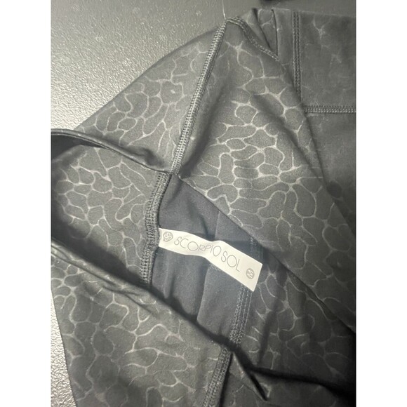 Scorpio Sol 2 Pair of High Waisted Women’s Medium Leggings**2 Pair** NWT - Picture 12 of 14
